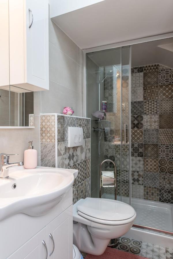 Old City Romantic Studios 4 With Free Private Parking Πούλα Εξωτερικό φωτογραφία